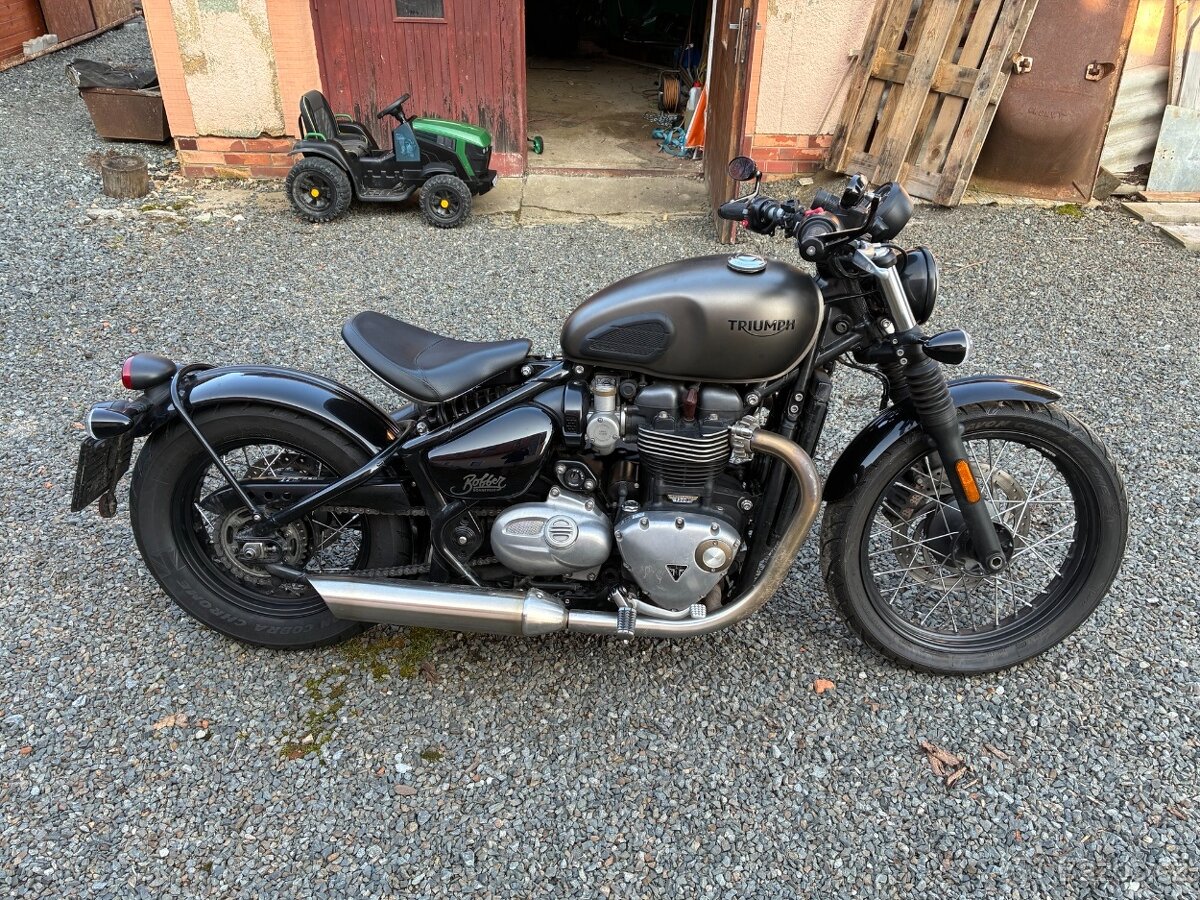 Triumph Boneville Bobber 1200cc - 5