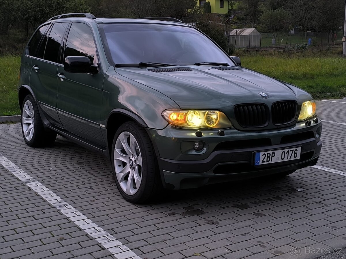 2x BMW X5 e53 4.8is - 5