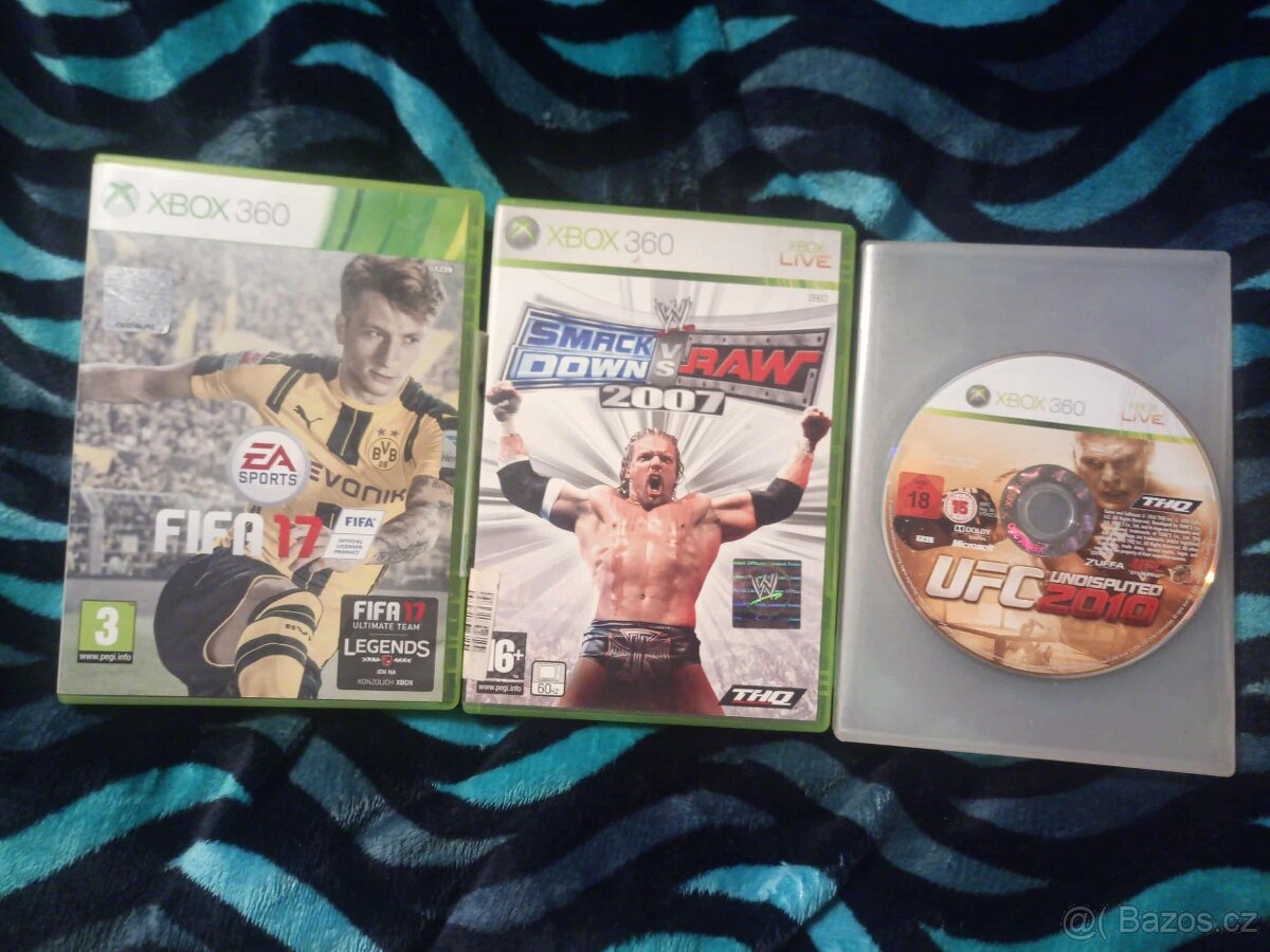 XBox 360 + bezdr. ovl. + KINECT + 8 her + kabel HDMI + TV - 5