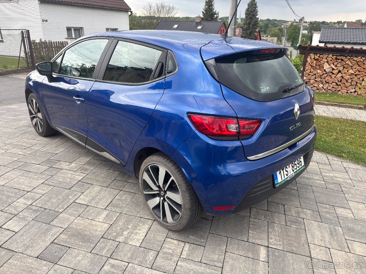 Renault Clio - 5