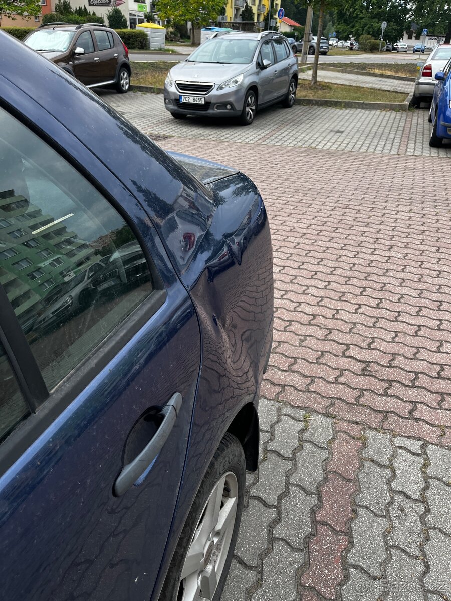 Fabia 1.2 htp sedan - 5