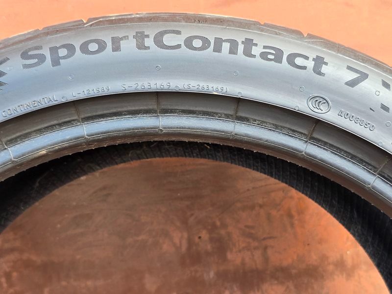 Letní Continental 245/40/19 XL - 5