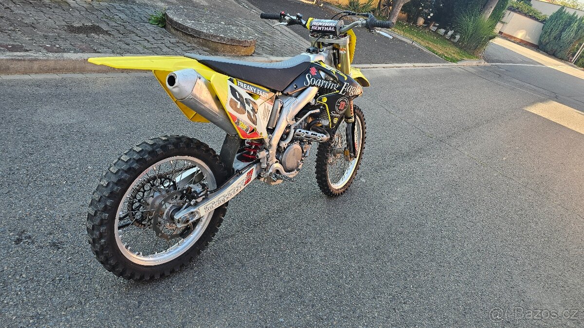 Suzuki RMZ 450 2015