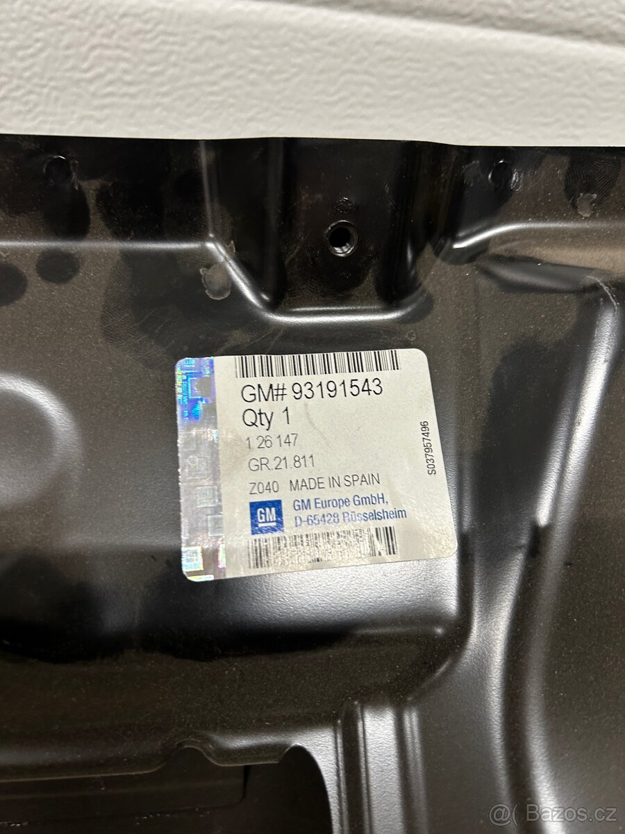 Opel corsa D kufrové dveře NOVÉ - 5