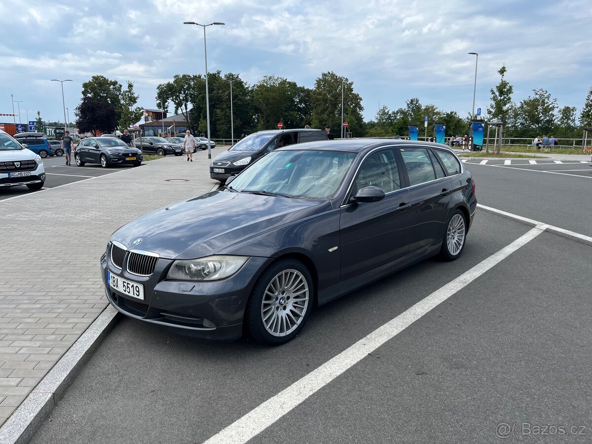 BMW 330D E91 170KW 2008 manuál - 5