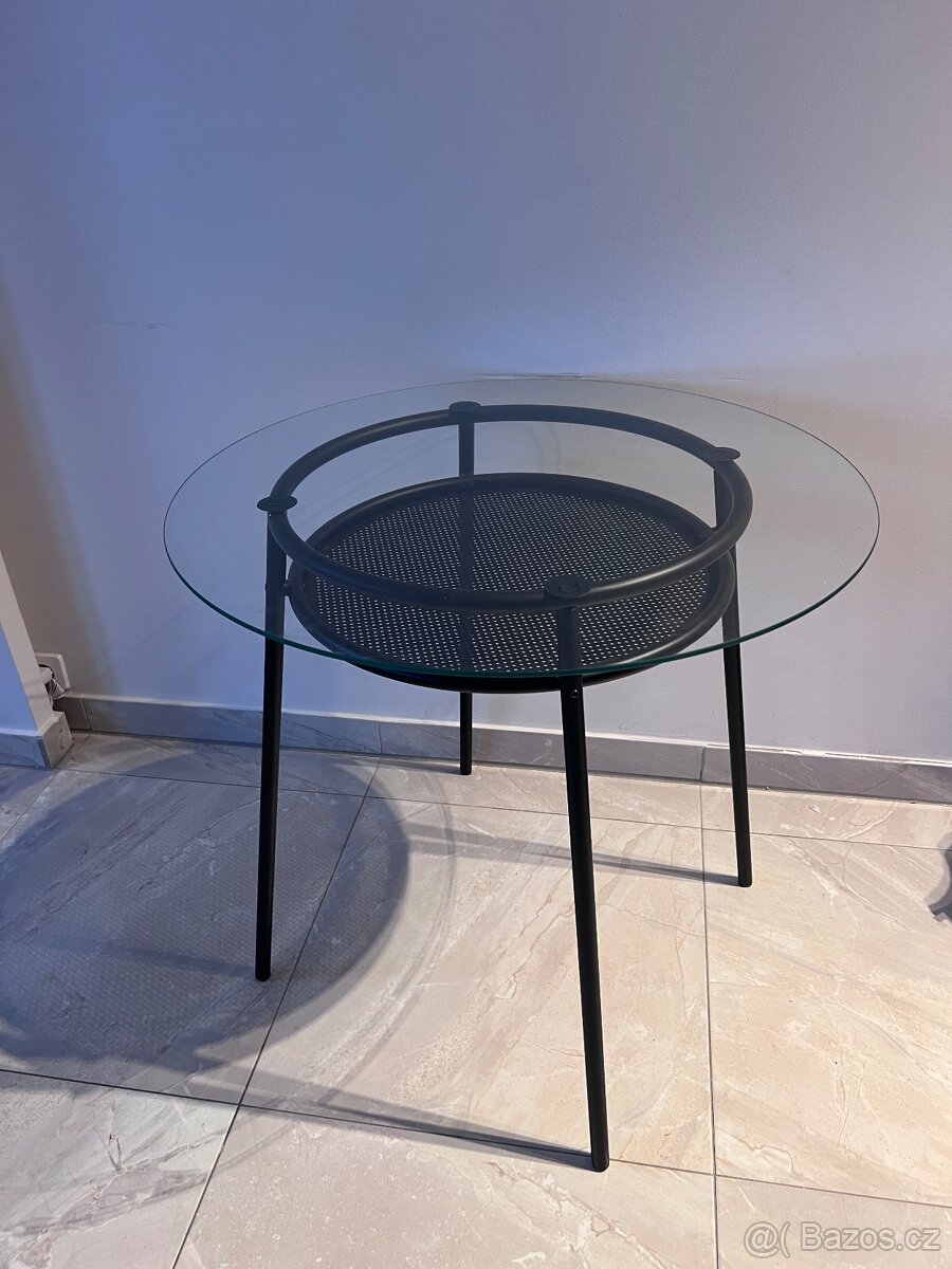 Kulatý skleněný stůl - 5