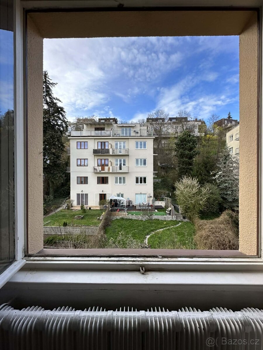 Hledáme spolubydlící, Praha 5 - 5