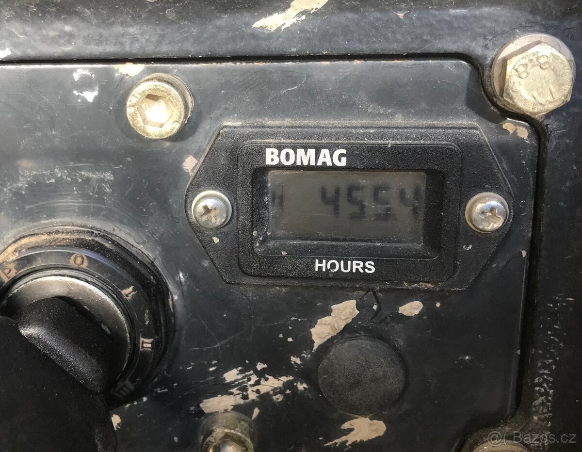 Vibrační deska Bomag BPR 70/70 HATZ - 5