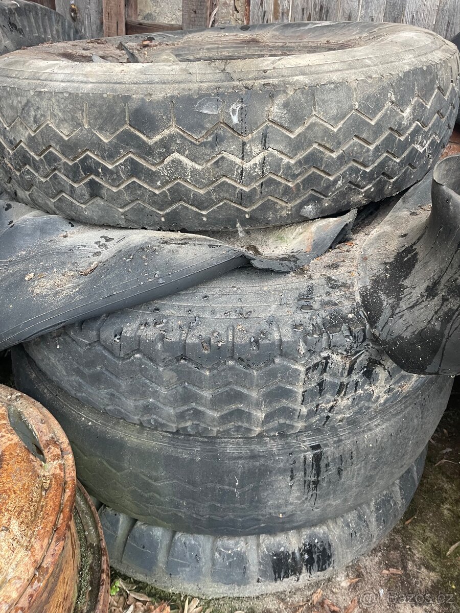 Pneu přívěs - 5