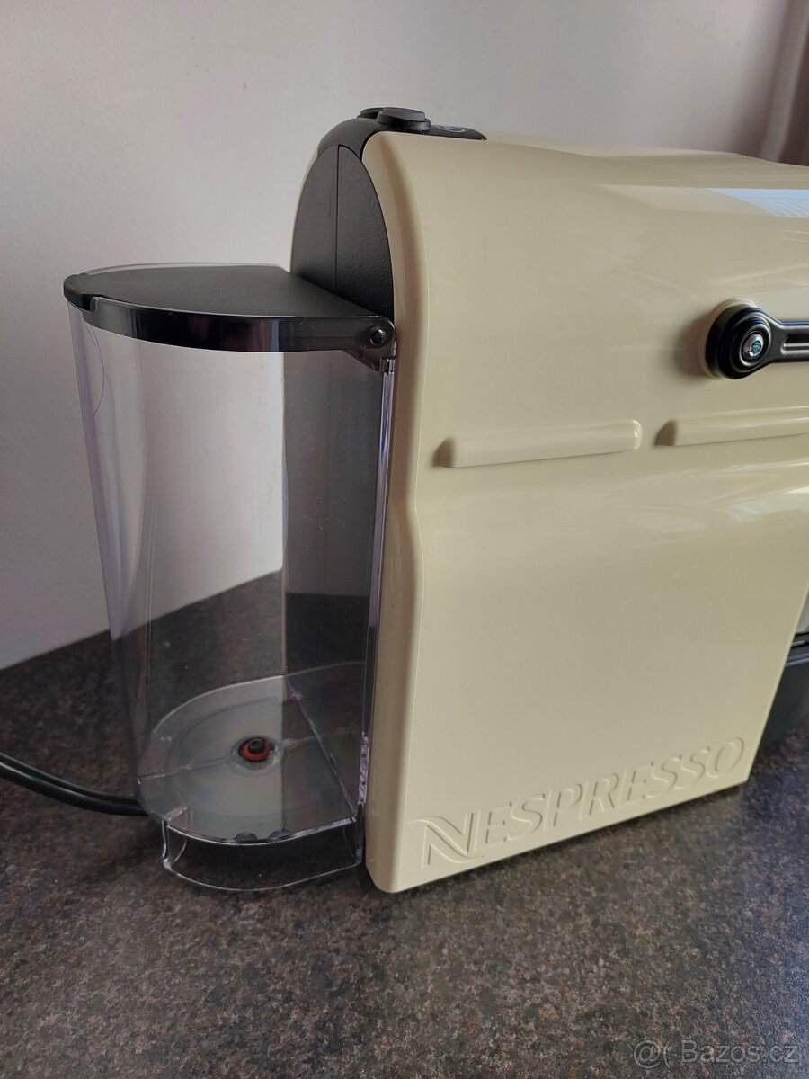 Vysokotlaký kávovar na kapsle - 5