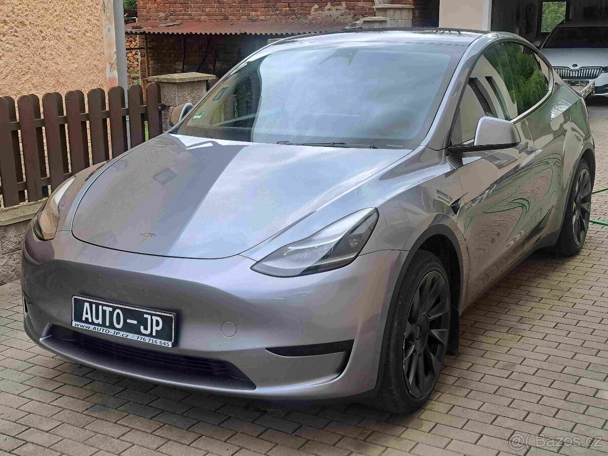 Tesla Model Y RWD Standard Range - 1889 - 5