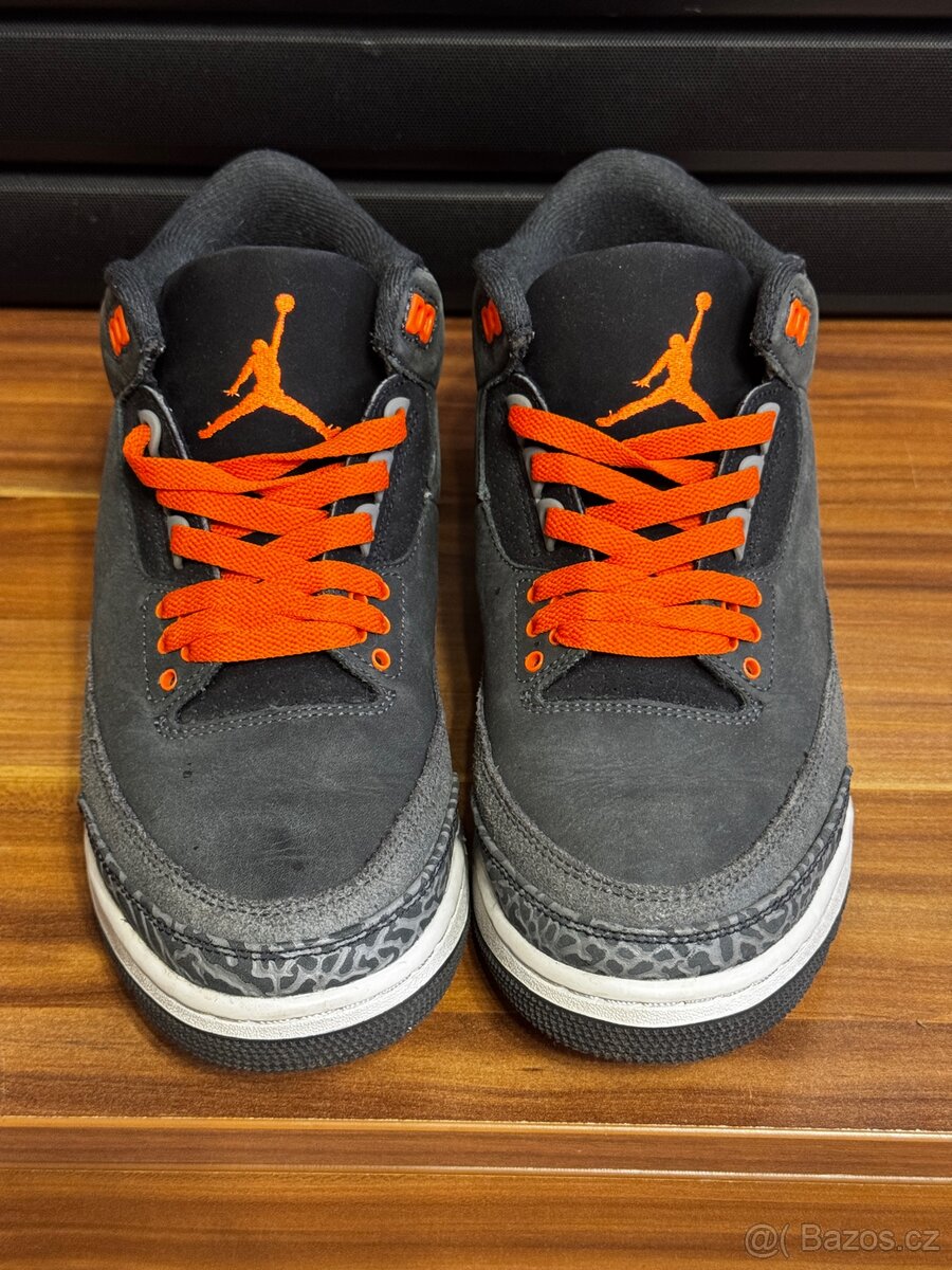 Jordan 3 retro fear - 5