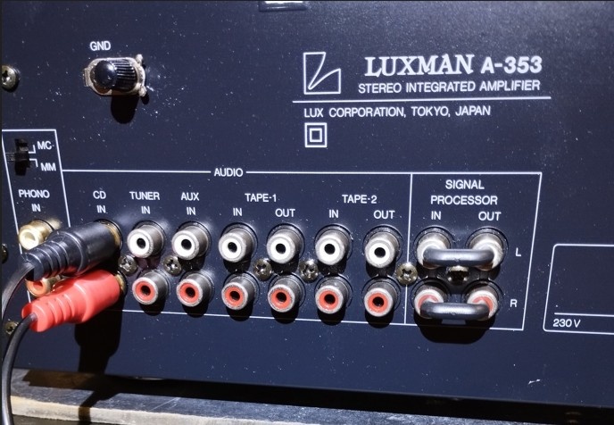 Zesilovač LUXMAN (2x 70W) rezervace - 5