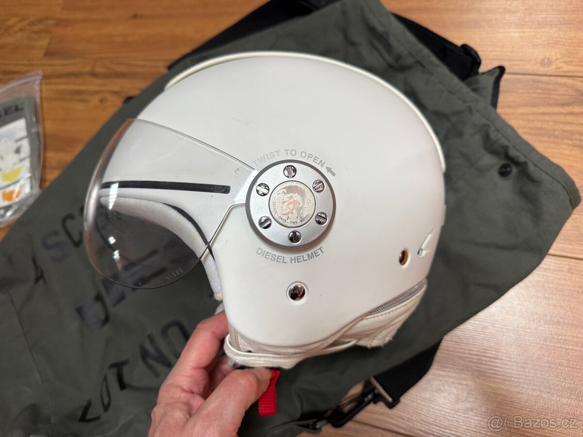 Moto přilba AGV Diesel, vel. S - 5