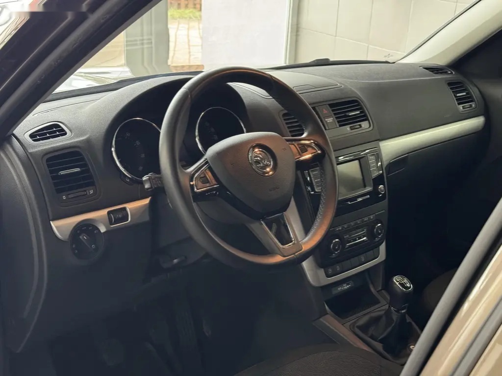 Škoda Yeti, 1.2TSI 81kW - 5