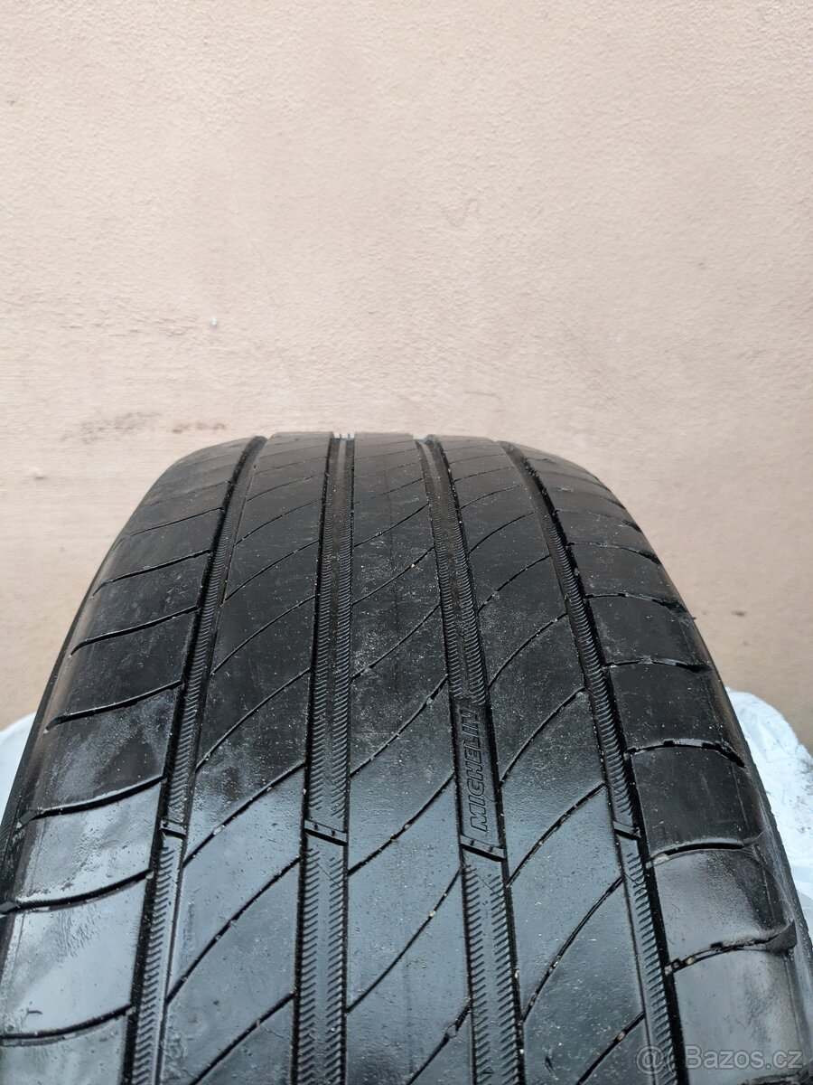 Letní sada pneu 205/55 R17 - 5