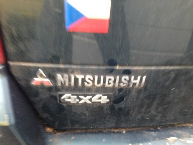 Mitsubishi Space Wagon 2,4GDi 110kW 1998 - díly - 5