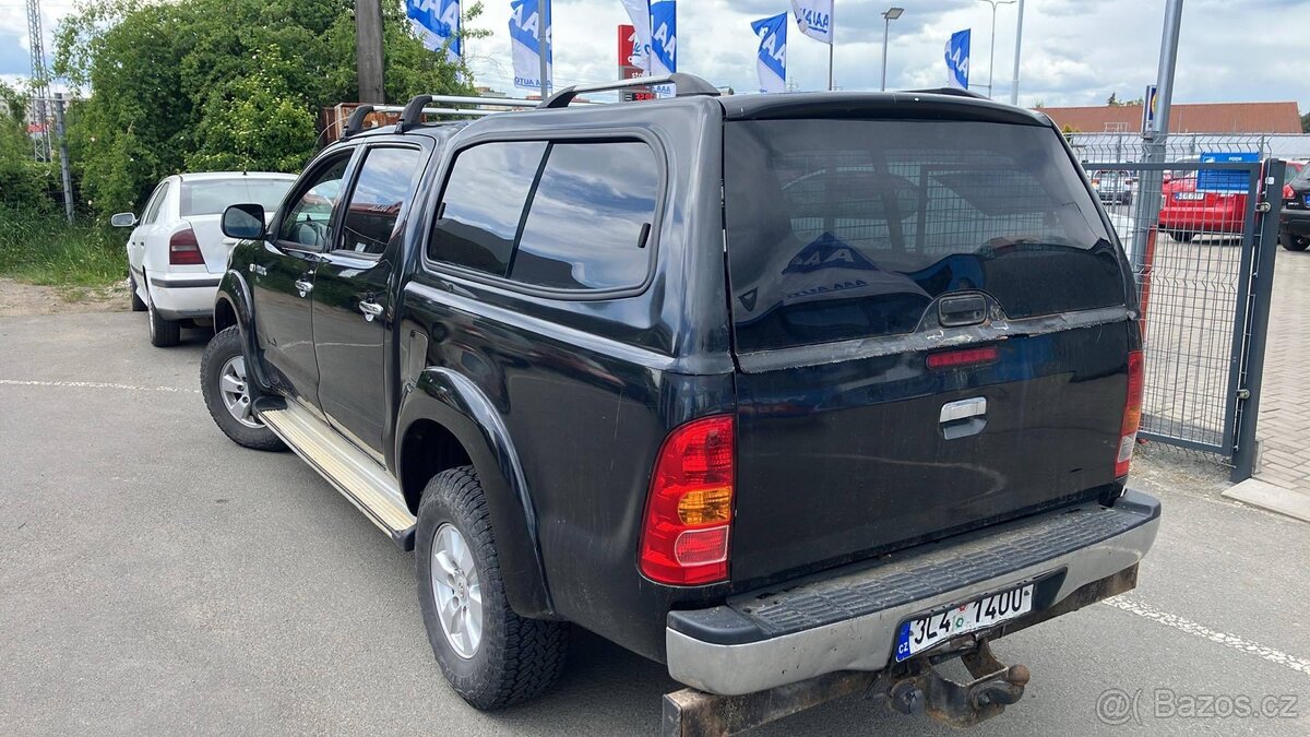 Toyota Hilux 2.5D4D / DPH / - 5