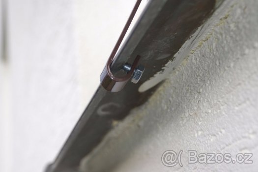 Zábrana truhlíků BV - držák bez vrtání - 5