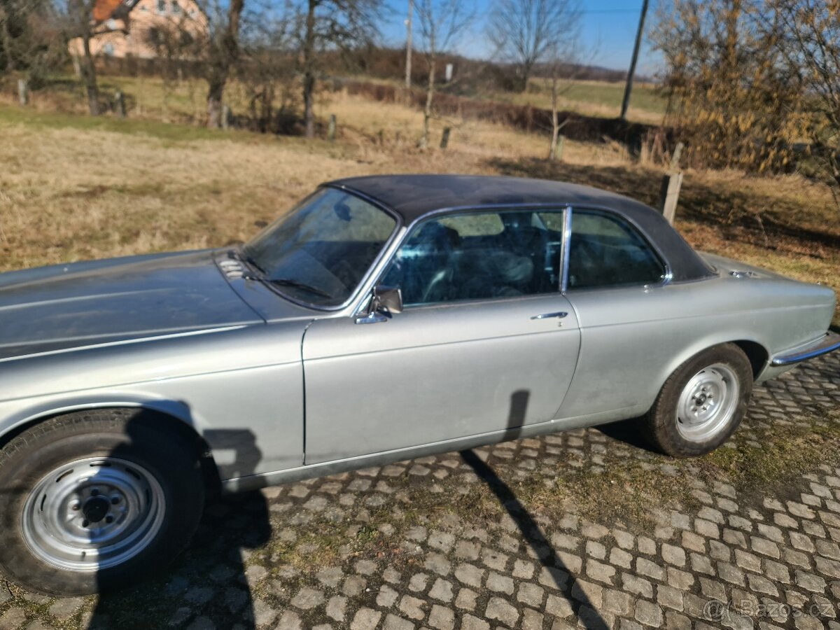 JAGUAR XJ 4.2 C - 5