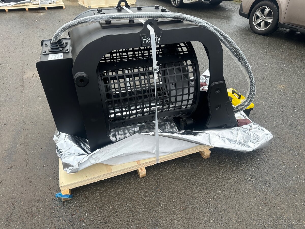 Bubnová třídící lopata pro bagry 8-12 tun - 5