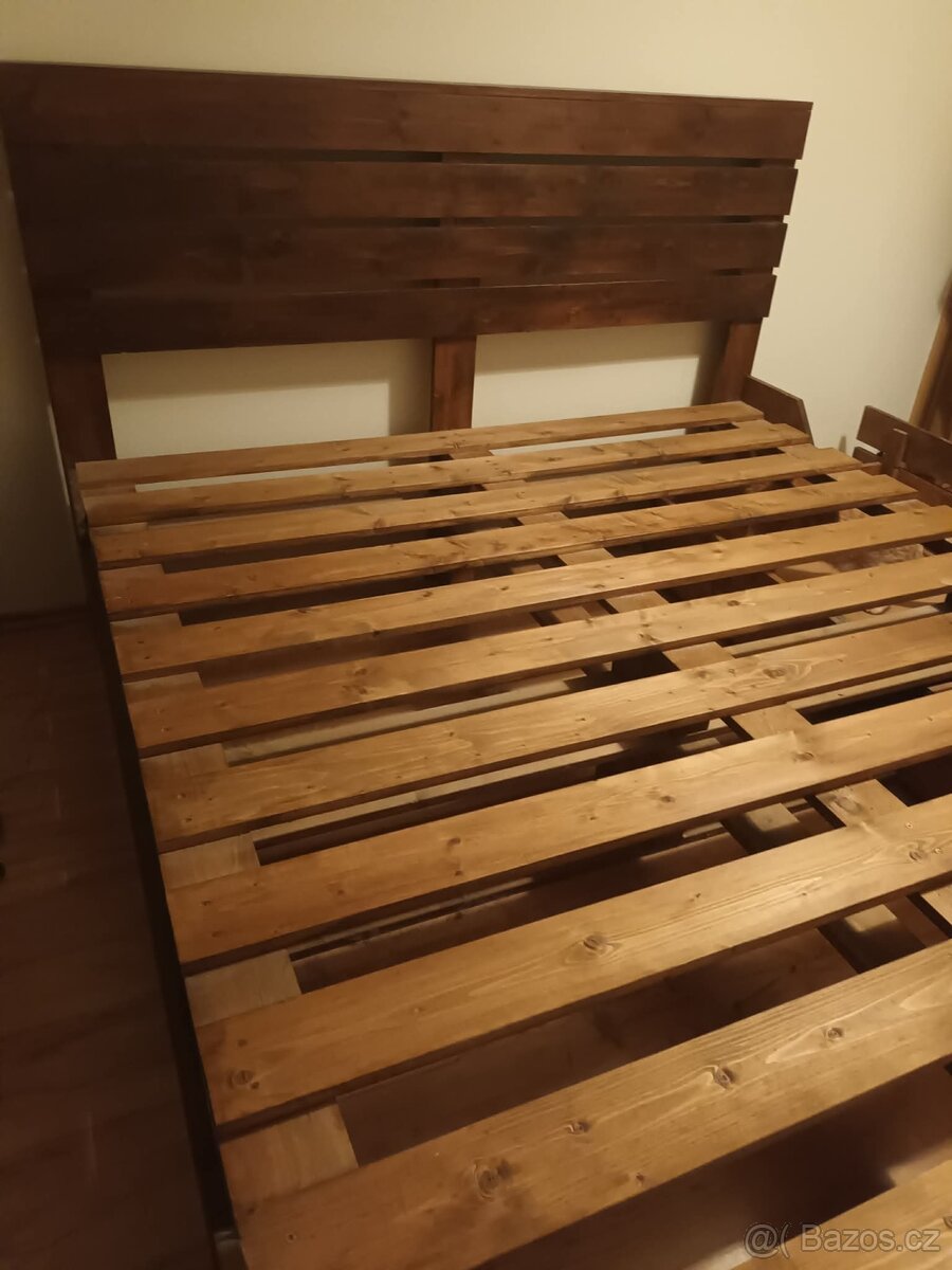 paletová manželská postel - 5