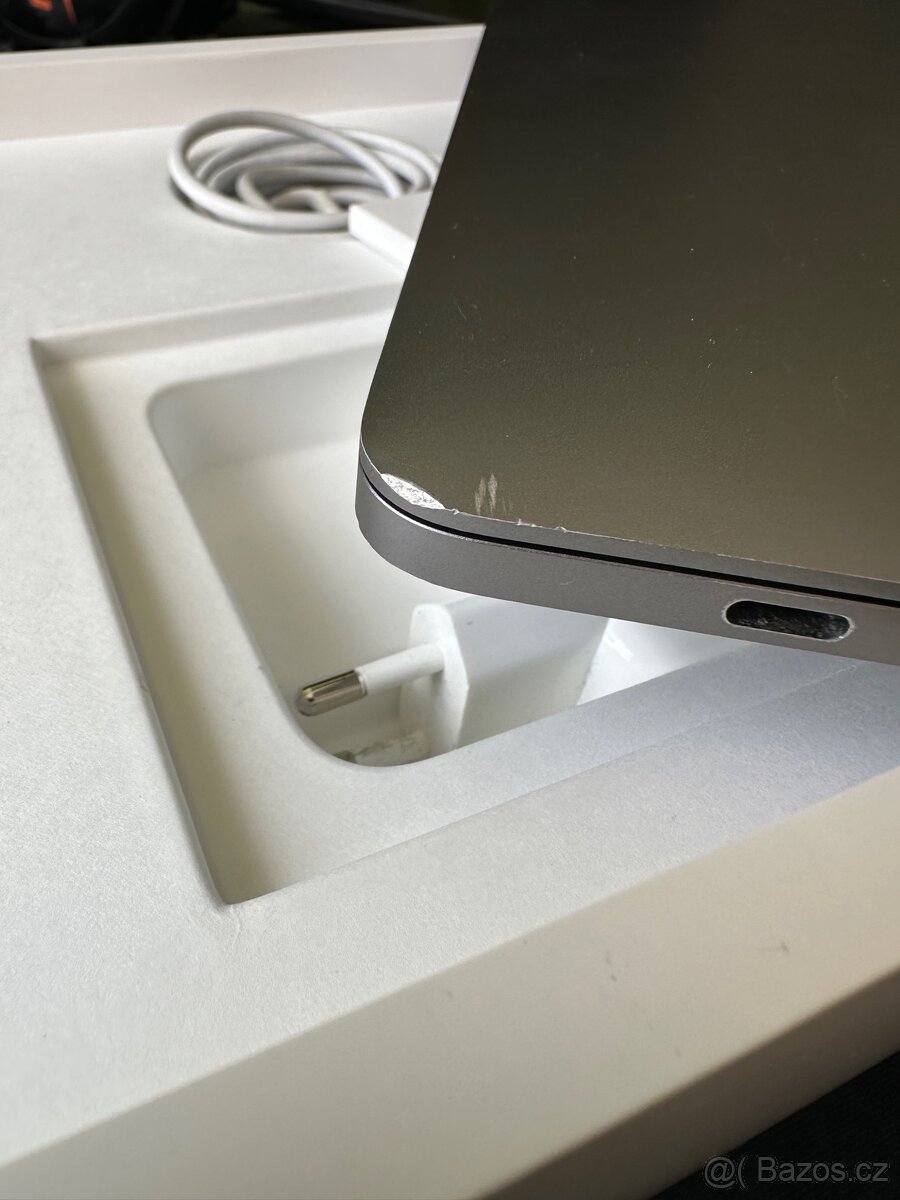 MacBook pro 13,3” 2019 - 5