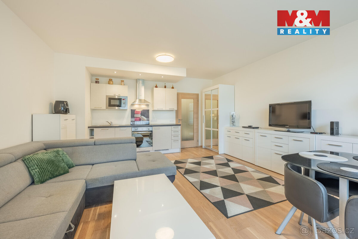 Prodej bytu 1+kk, 38 m², Praha, ul. Nekvasilova - 5