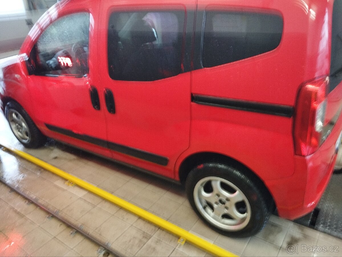 Fiat qubo 1.4 rok2011 - 5