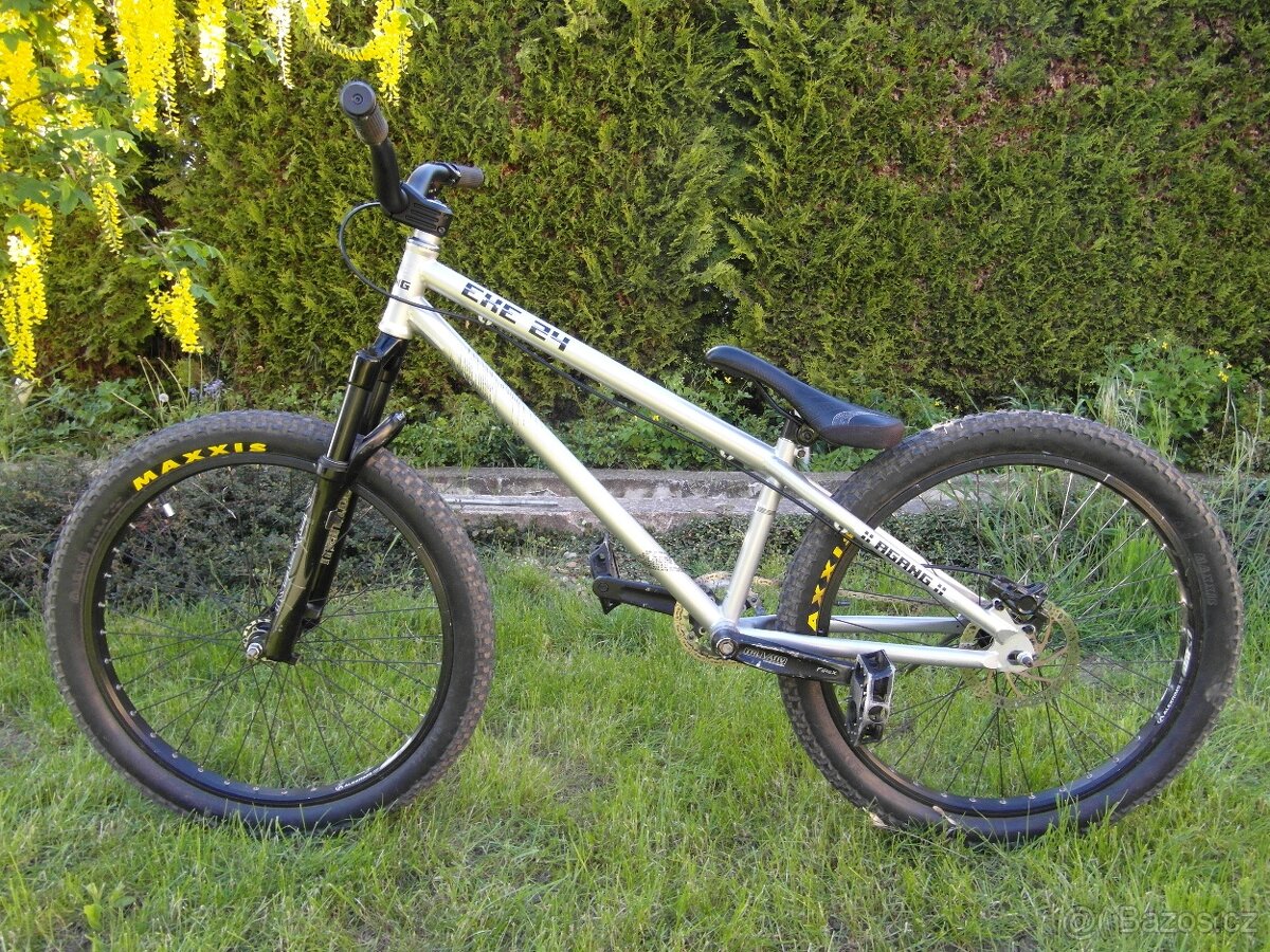 Dirt kolo Agang Exe 24 - 5