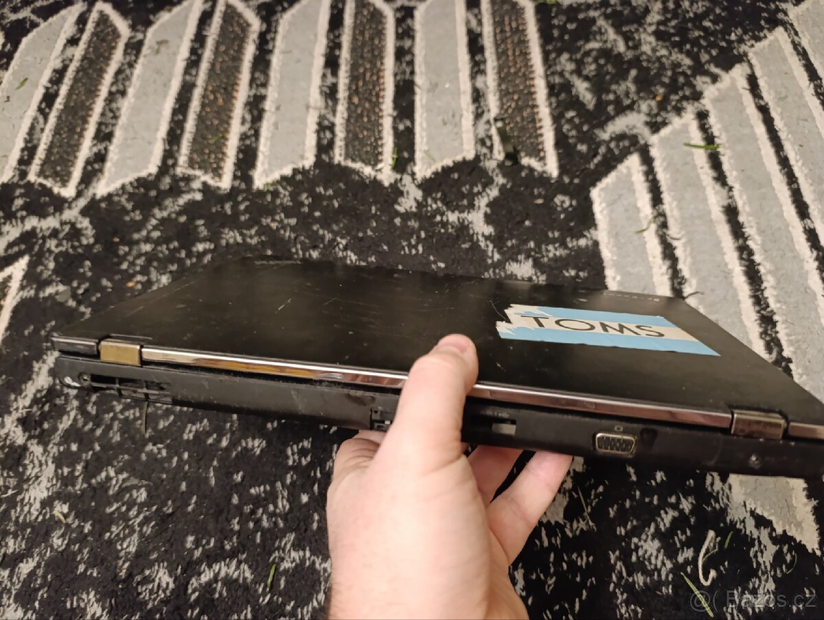 Prodám Lenovo ThinkPad Edge E420s – na díly nebo k opravě - 5