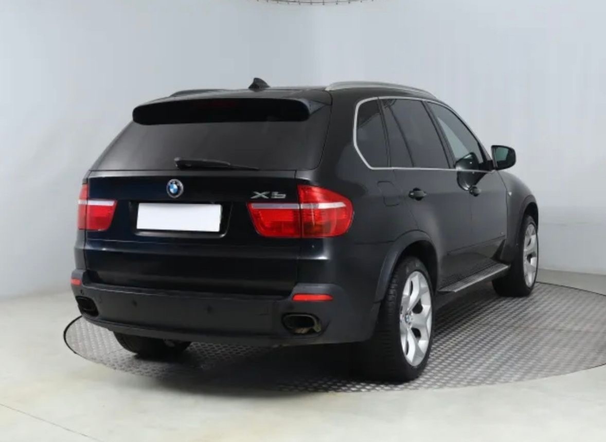 BMW X5 E70 35D M57 PLNÁ VÝBAVA - 5