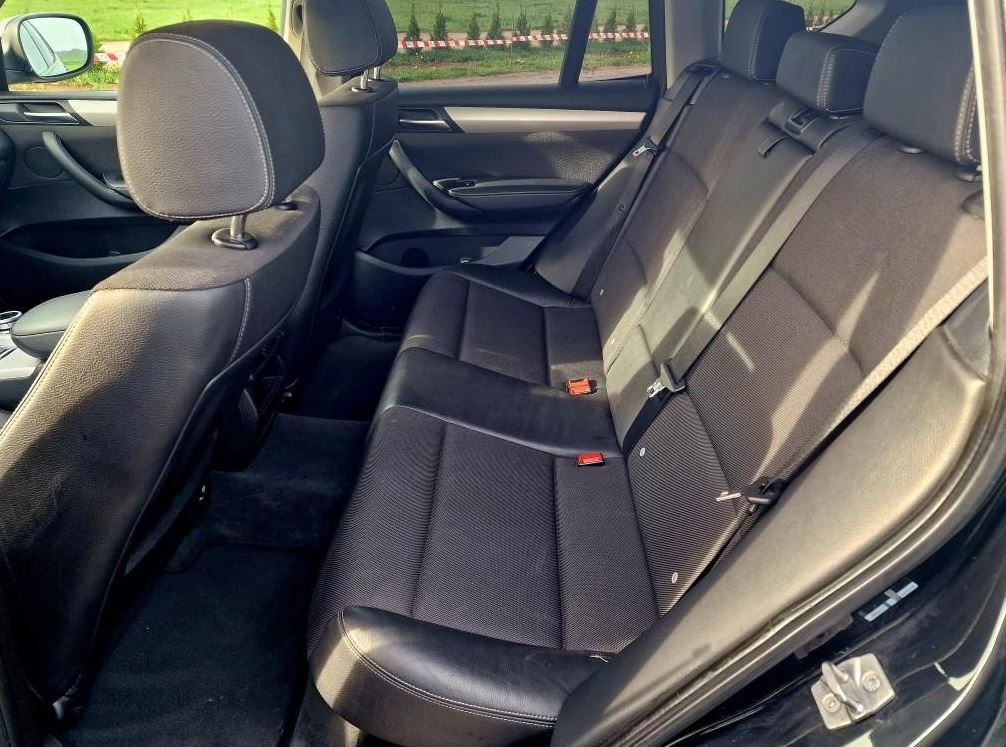 BMW X3 XDrive20d 184k SUV A/T - 5