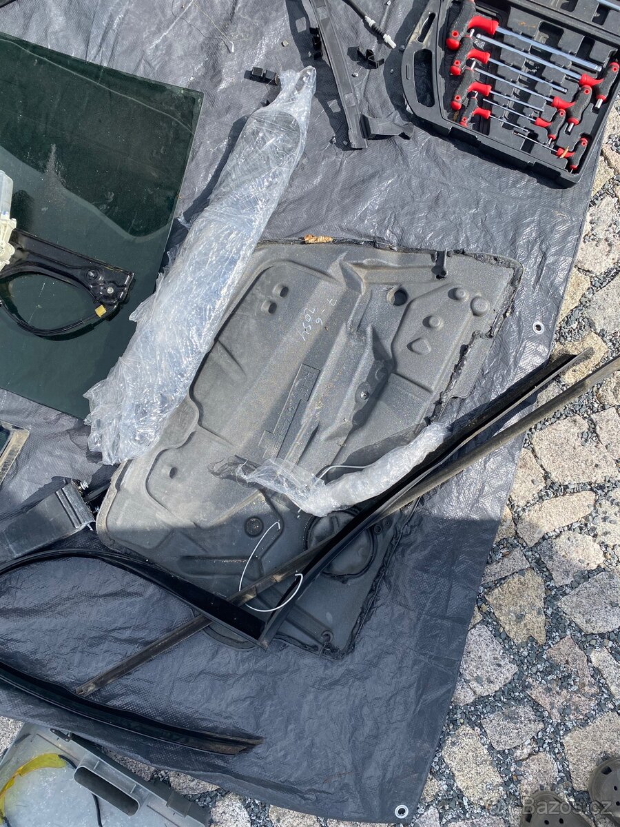 Náhradní díly BMW X5 E70 - 5