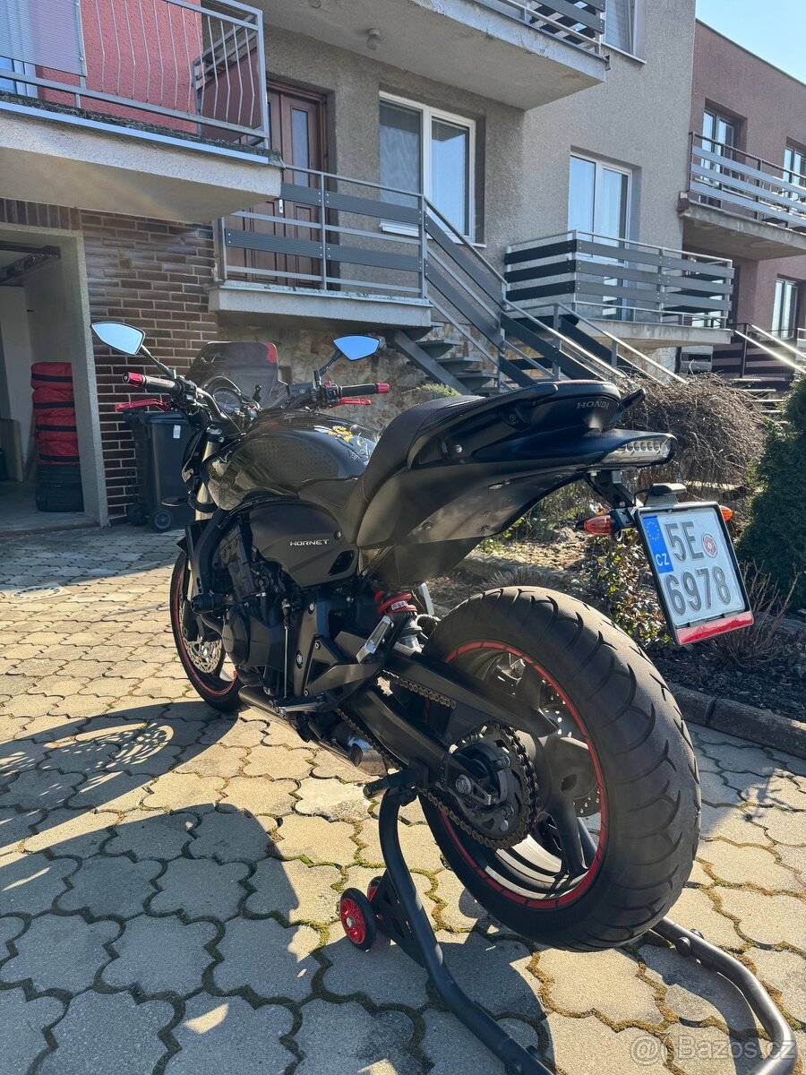 Honda CB600F Hornet - 5