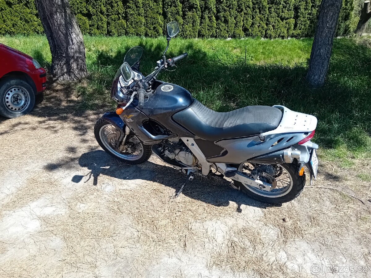 Aprilia Pegaso 650