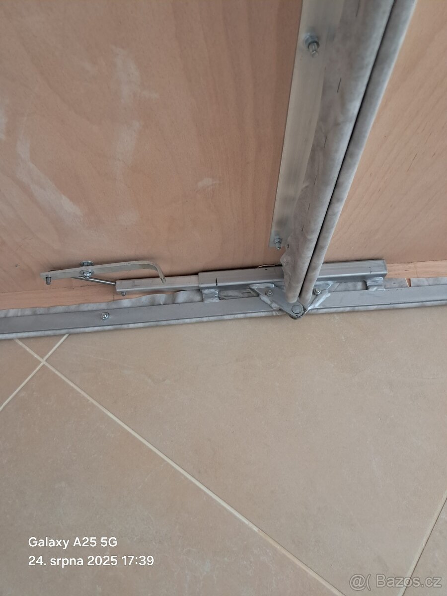 Masérský stůl - 5