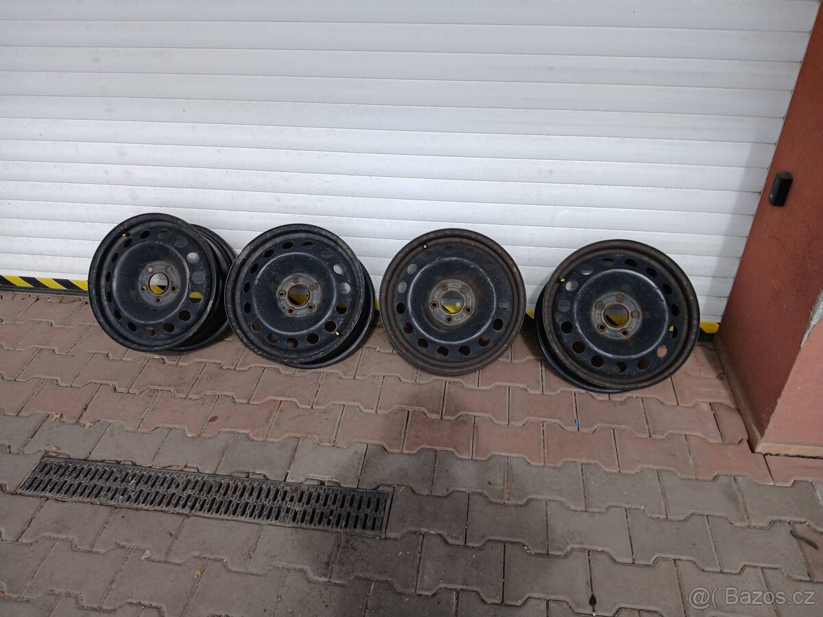 SADA DISKŮ FIAT 500X ORIGO R16" - 5