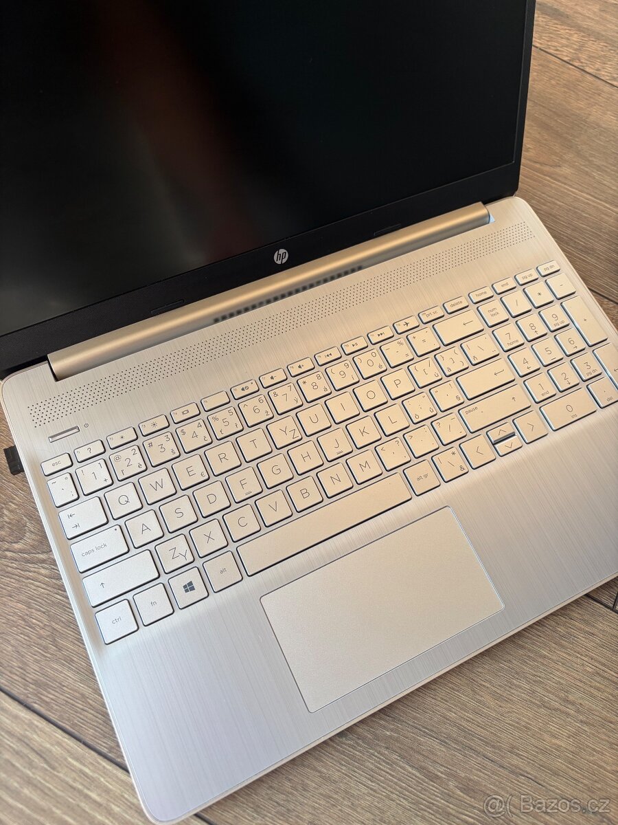 HP 15s-fq1703nc Kancelářský notebook - 5