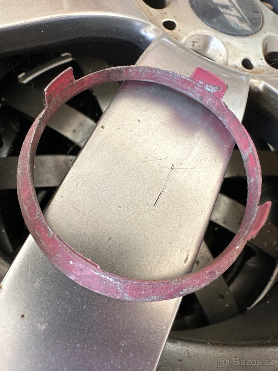 Pneu letni 295/45 R20 114W