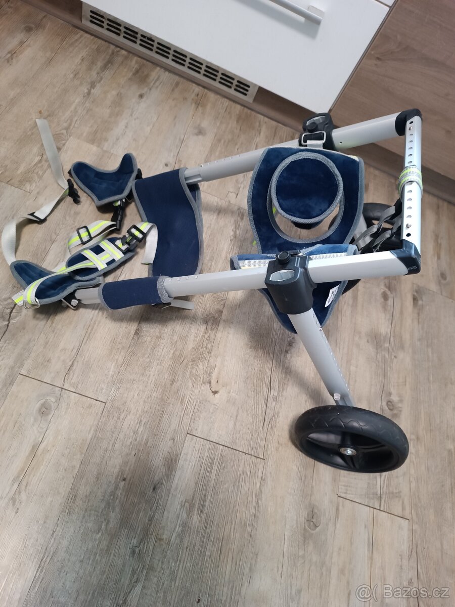 Invalidní psí vozík - 5