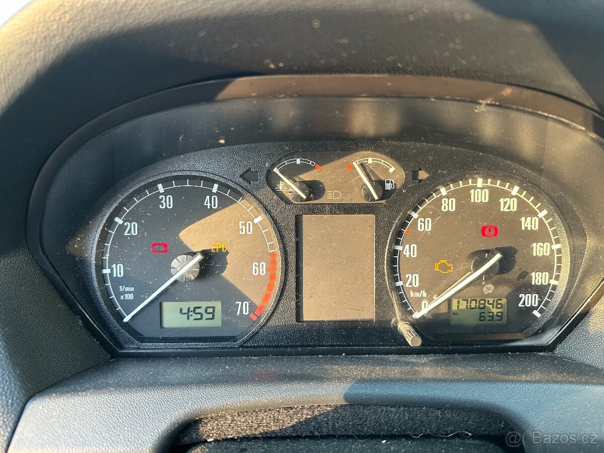 Škoda Fabia kombi 1.2 HTP 47 kW - 5