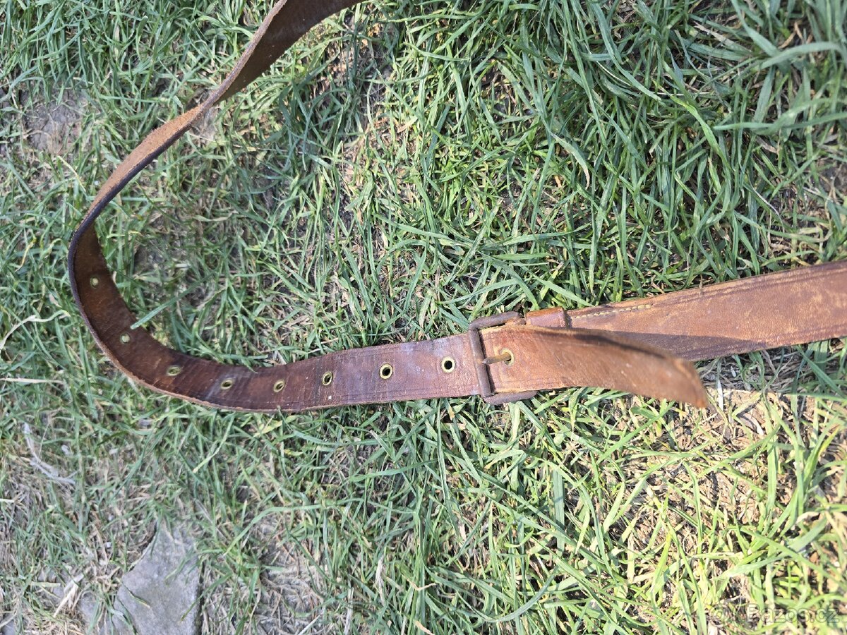 STARY ZAVĚSTNÍK NA ŠAVLI RAKOUSKO UHERSKO - 5