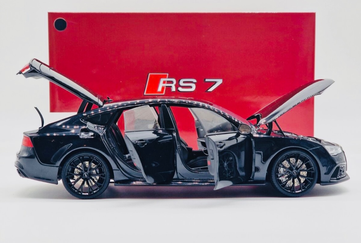 Audi rs7 kengfai 1:18 - 5