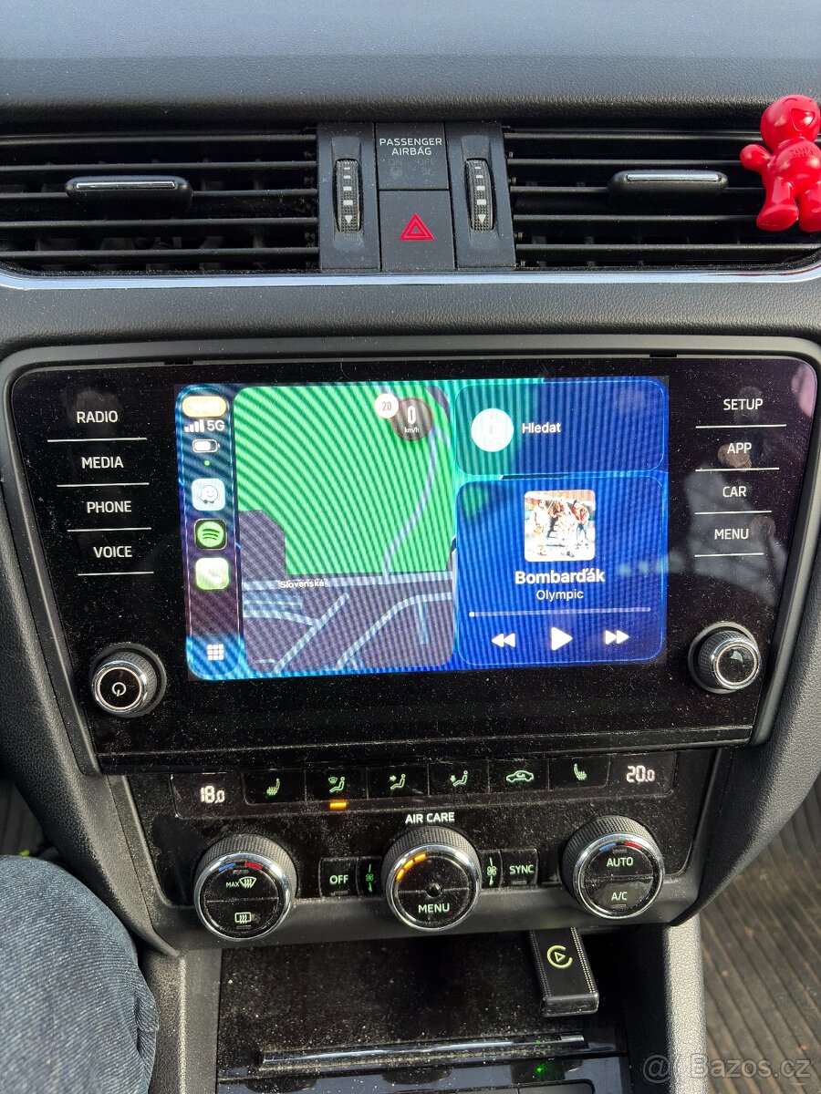 Škoda Octavia combi 1,6tdi/85 Kw-STYLE - 5