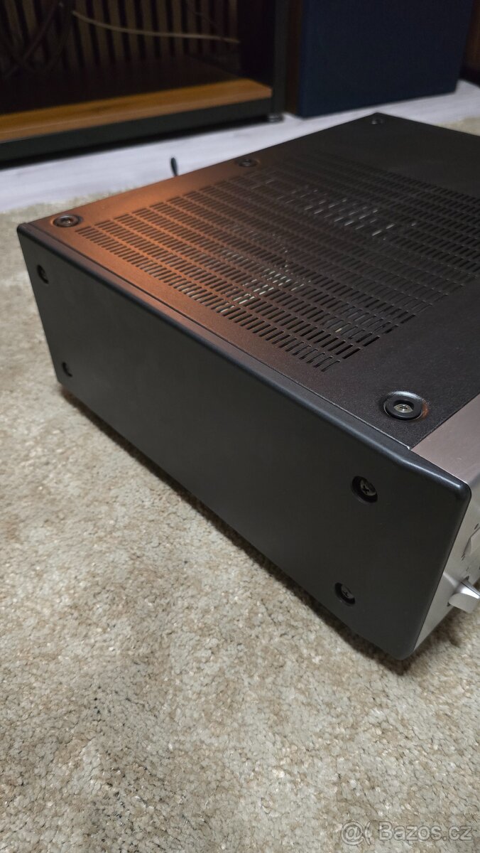 Prodám zesilovač Onkyo integra 8870 - 5