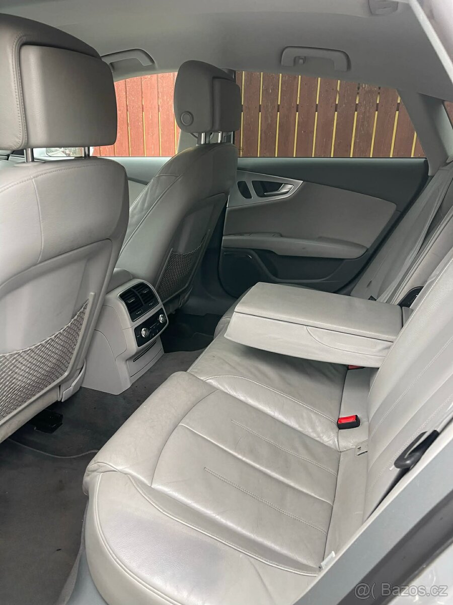 Audi A7 3.0 tdi kw 180 rok 2011 - 5