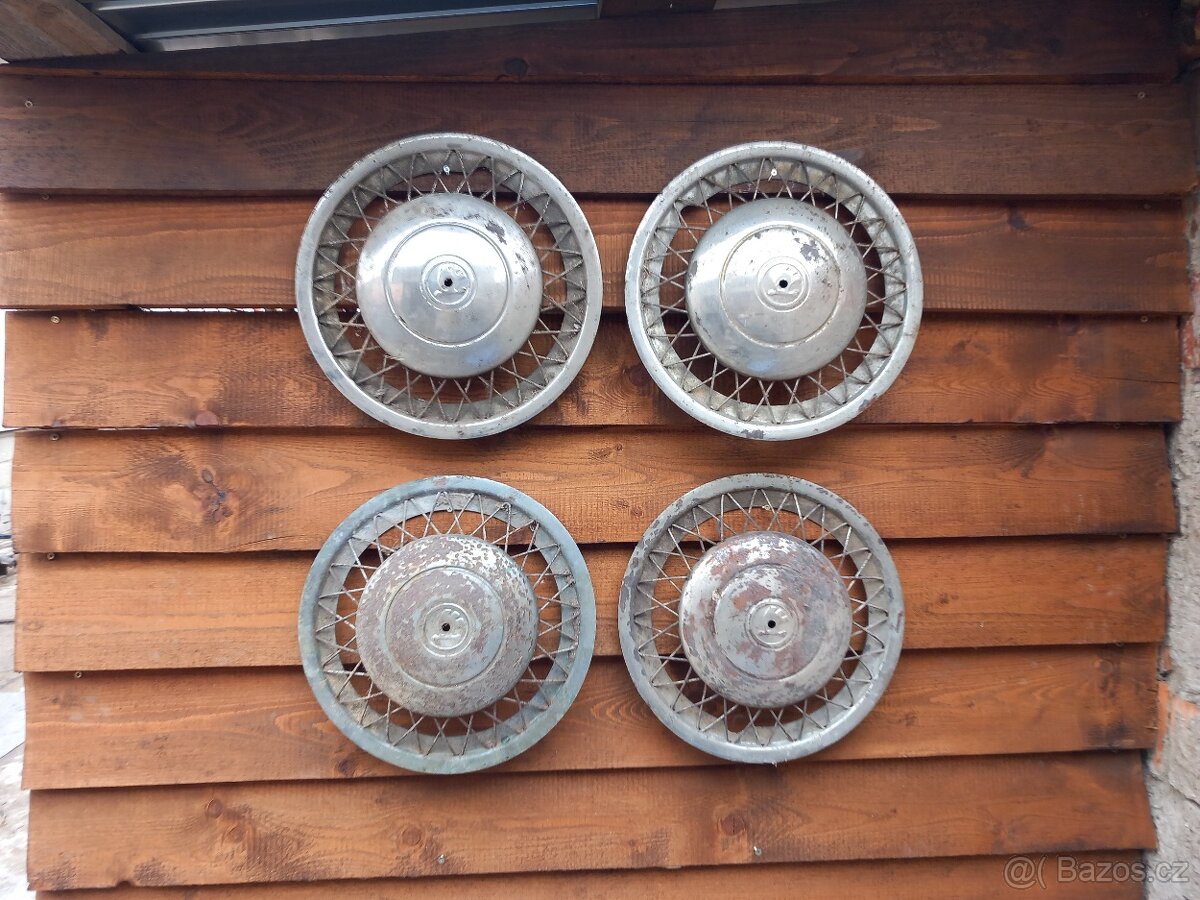 Plechové poklice Škoda - 5