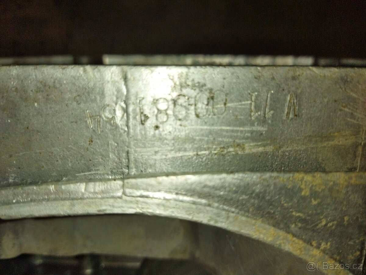 Jawa 250 Pérák zbrojovka - 5