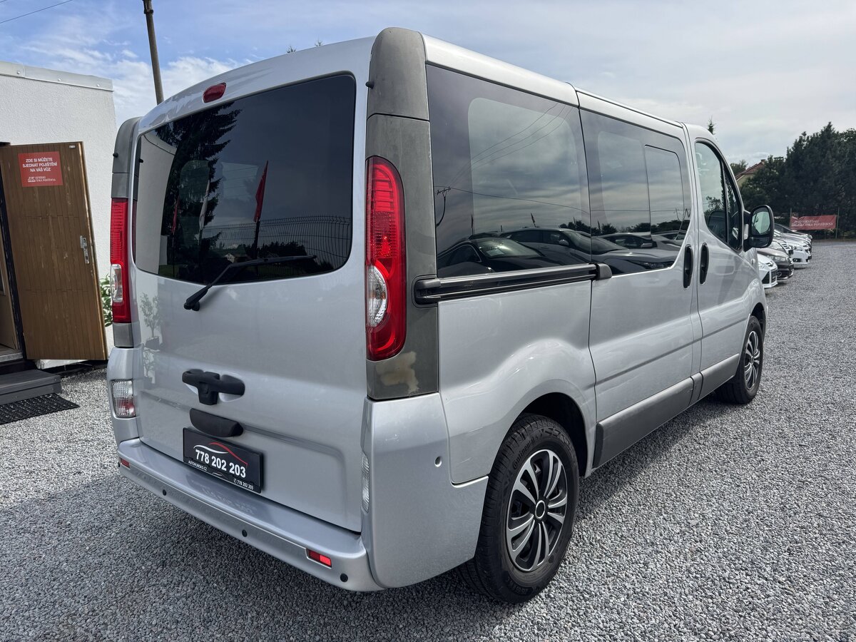 Renault Trafic 2.0 Dci 84 kw 9 míst - 5